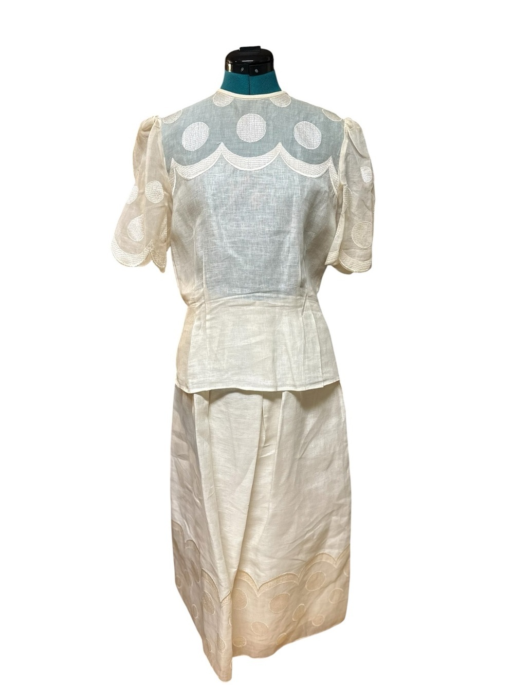 Vintage Cloak of Many Colors Liberty Lucrezia Ivory Skirt Set 100% Linen M